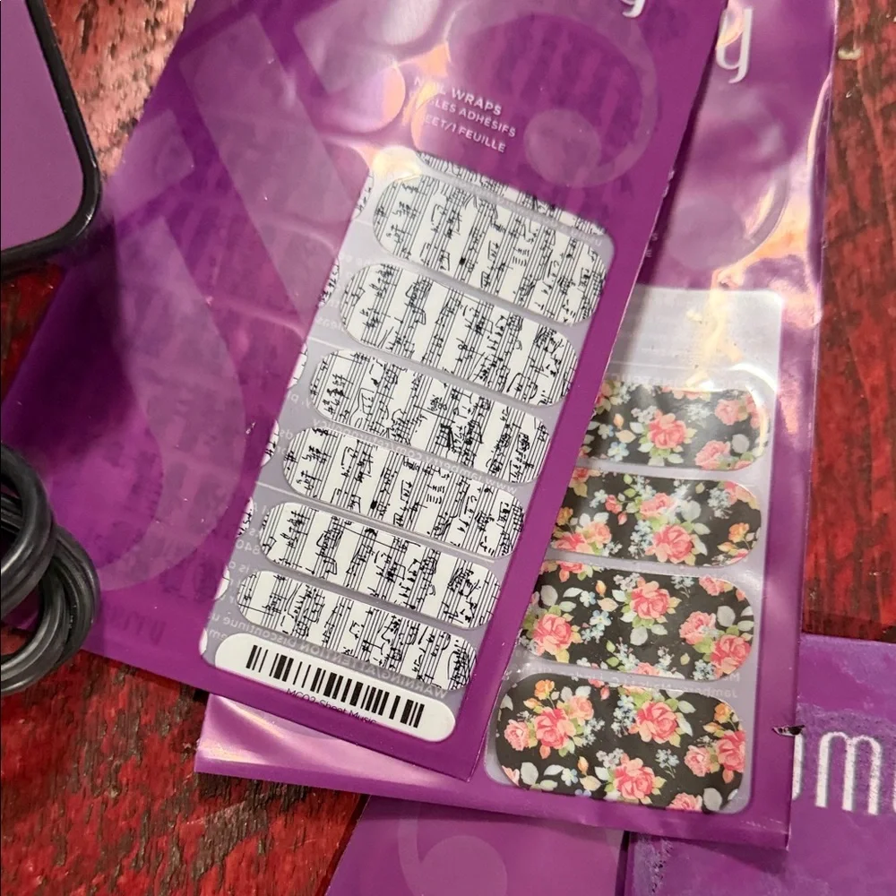 Jamberry Nail Art Set with Accessories